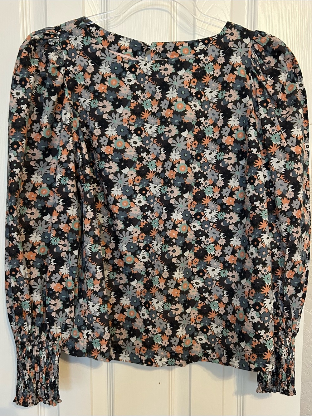 Boden Floral Puff-Sleeve Blouse with Coral & Mint Accents